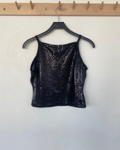 [ÖVER-10] Svart glitter linne Antal: 2 st | Storlek: S 1 st M 1 st