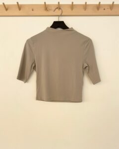 [ÖVER-34] Gråbeige topp Antal: 23st | XXS 3 st XS 4 st S 6 st M 10 st